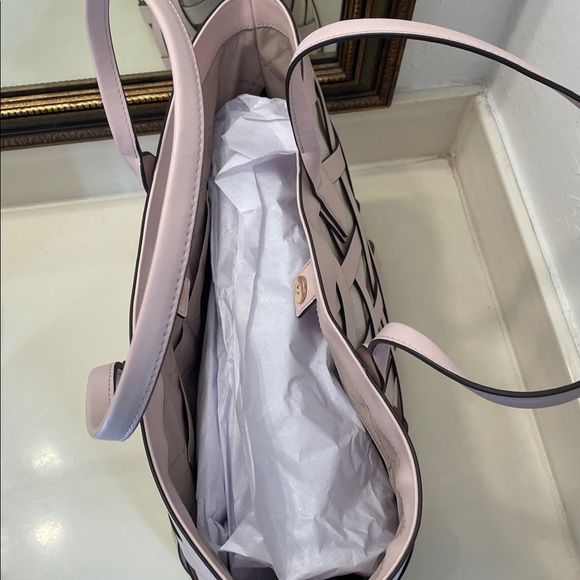 Michael Kors Woven Pink and Cream Tote NWOT - Picture 3 of 4